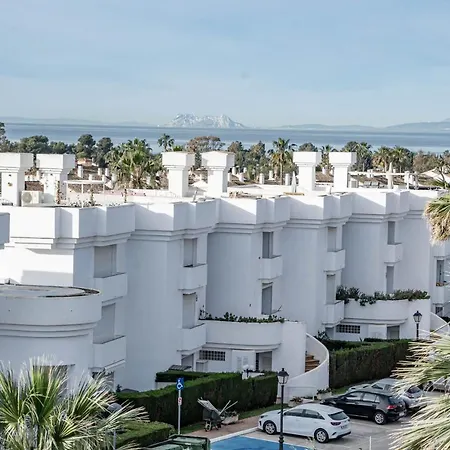 Andalusian Elegance In El Paraiso With 360 Views Over Sea And Mountains 에스테포나