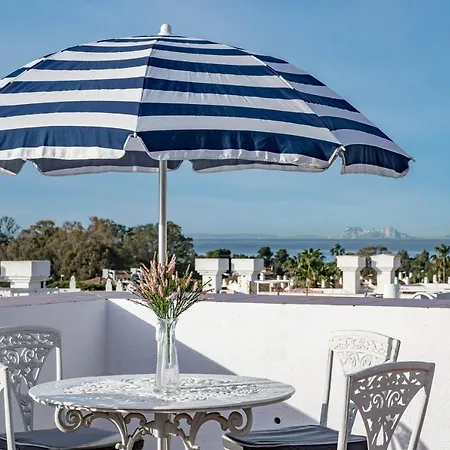 公寓 Andalusian Elegance In El Paraiso With 360 Views Over Sea And Mountains 埃斯特波纳