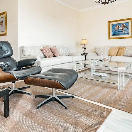 公寓 Andalusian Elegance In El Paraiso With 360 Views Over Sea And Mountains 埃斯特波纳