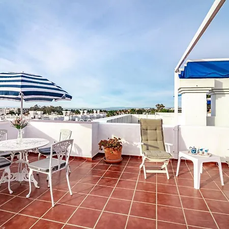 Daire Andalusian Elegance In El Paraiso With 360 Views Over Sea And Mountains Estepona