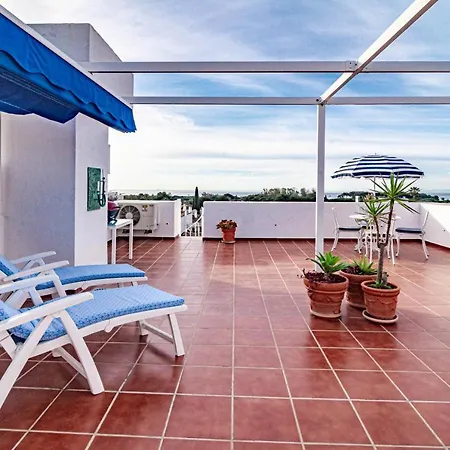 Andalusian Elegance In El Paraiso With 360 Views Over Sea And Mountains Lejlighed