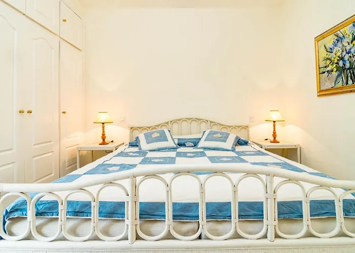 Andalusian Elegance In El Paraiso With 360 Views Over Sea And Mountains