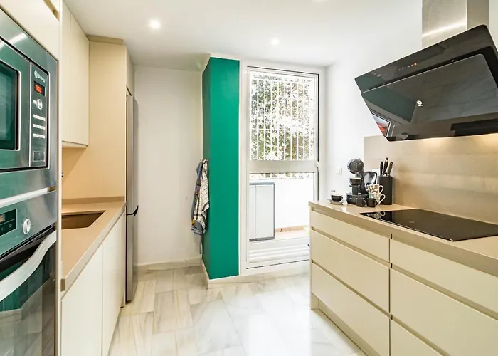 Andalusian Elegance In El Paraiso With 360 Views Over Sea And Mountains Апартаменты *