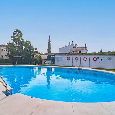 Andalusian Elegance In El Paraiso With 360 Views Over Sea And Mountains Appartamento